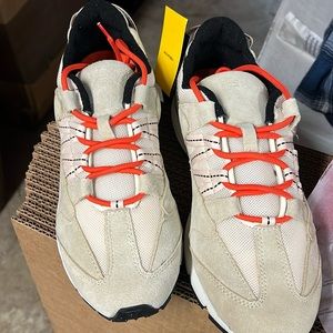 Brand New Clearweather Altitude Safari Shoes